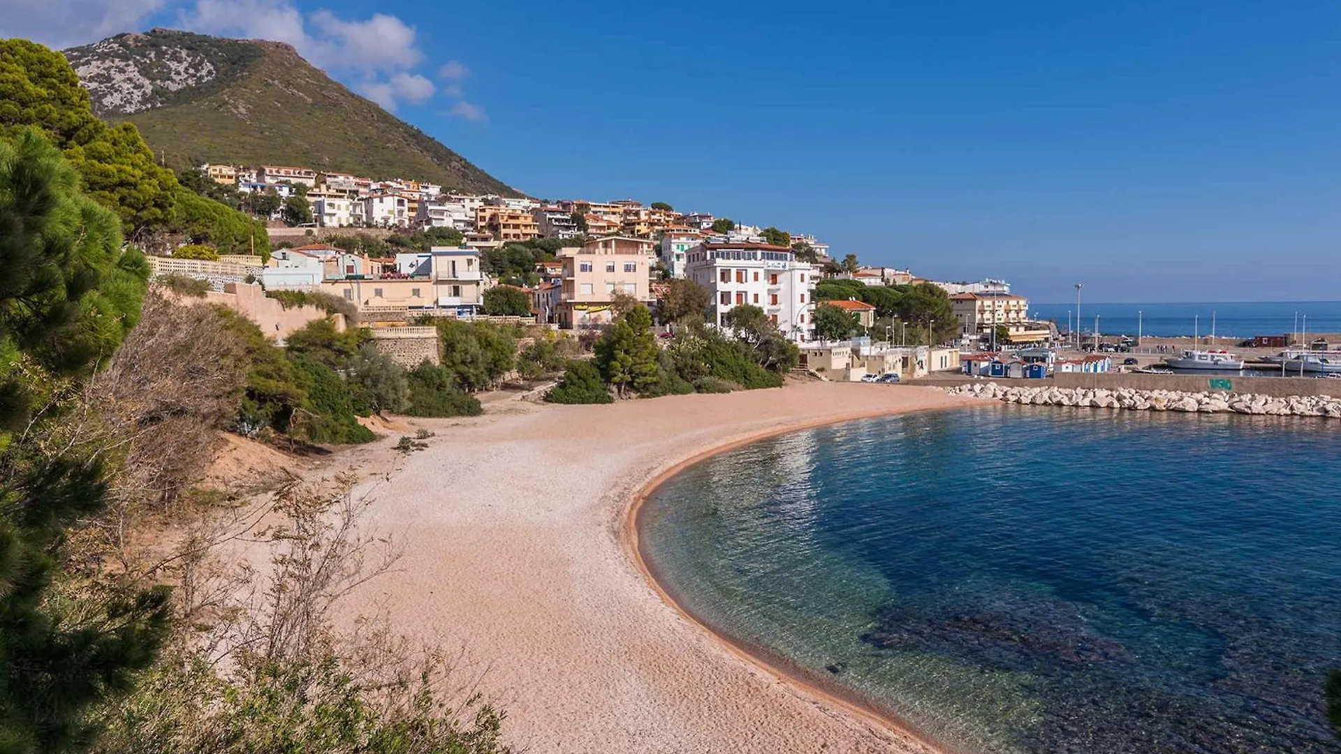 Holiday home Apartment In Cala Gonone - Nuoro